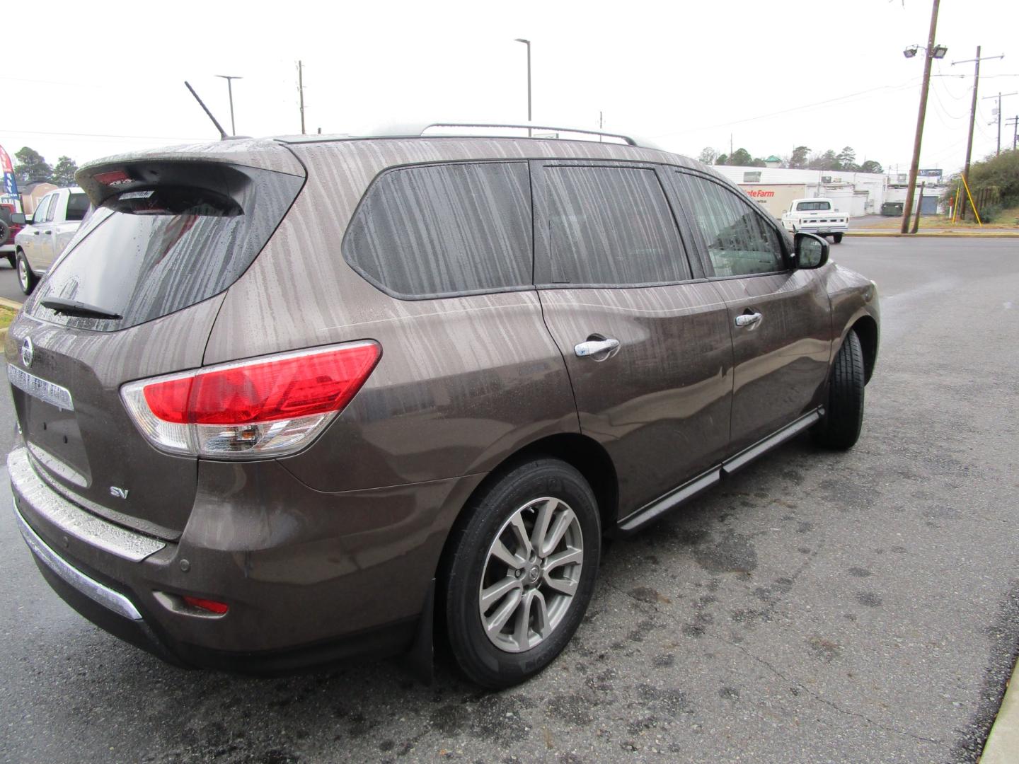 2015 Brown Nissan Pathfinder (5N1AR2MN6FC) , located at 1814 Albert Pike Road, Hot Springs, AR, 71913, (501) 623-1717, 34.494228, -93.094070 - Photo#6